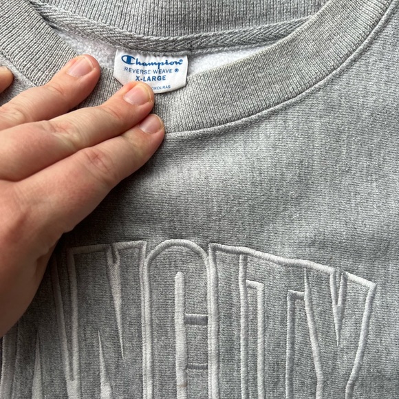 Vintage Champion sweatshirt VanCity , XL - Picture 8 of 10